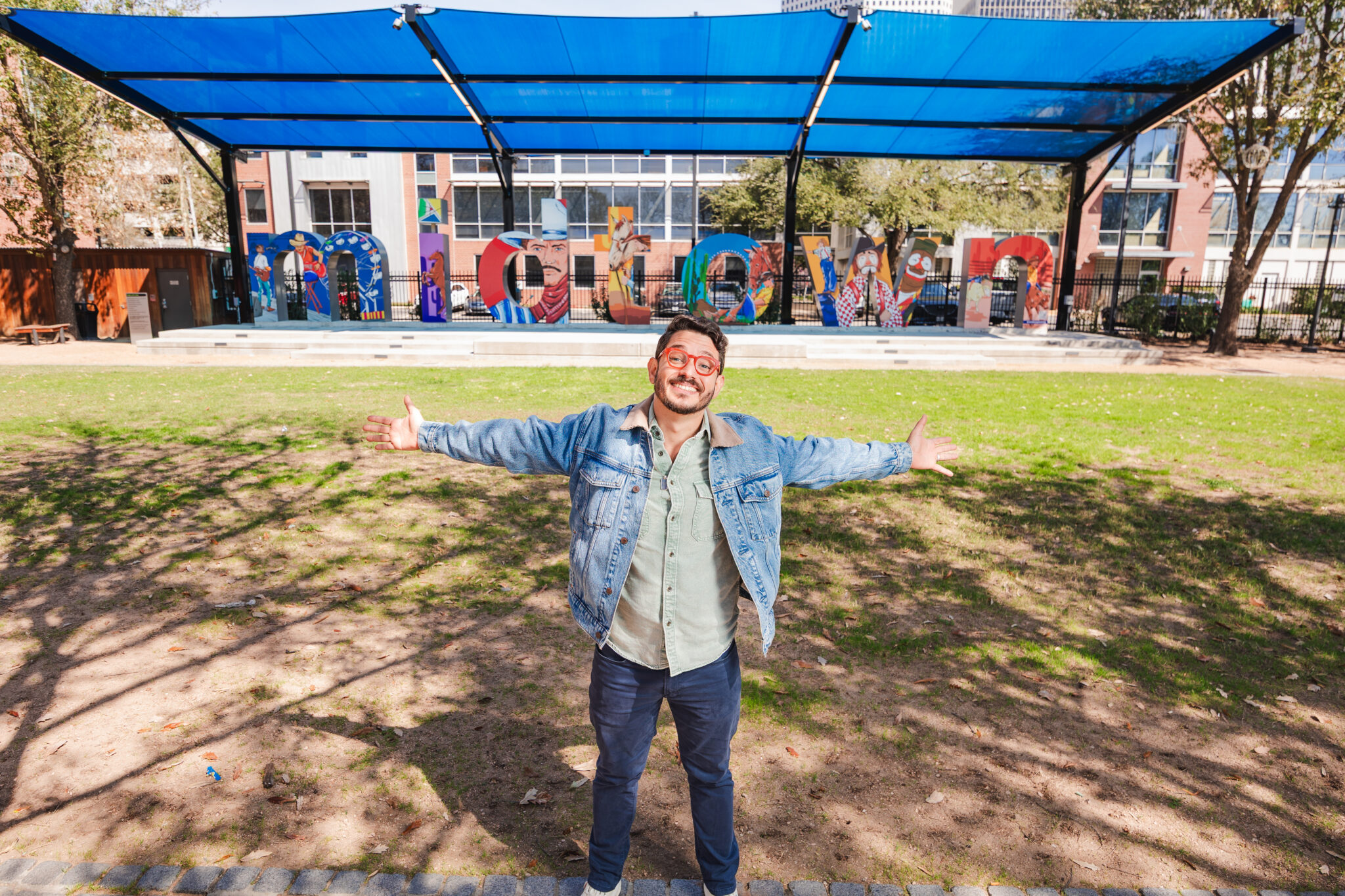 2026-03-23 - midtown_rodeosignwrap_2026-8711 Madison Walkes