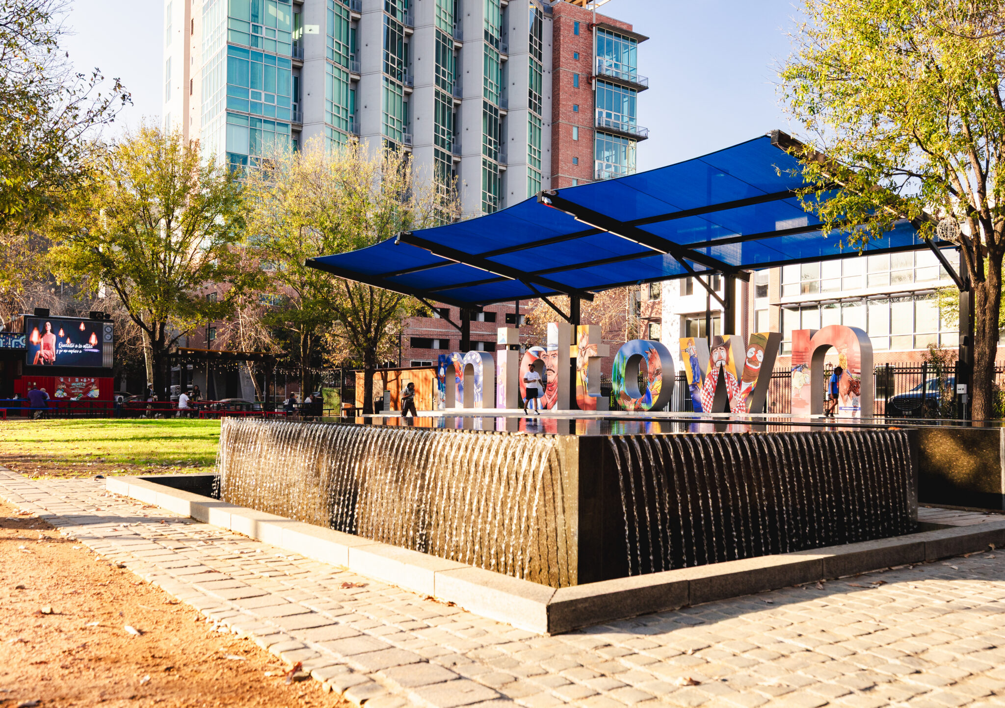 midtown_rodeosignwrap_2026-9561 Madison Walkes