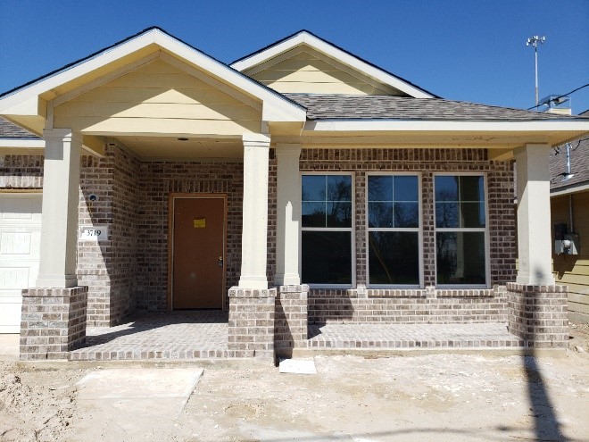 3719 Bremond #3